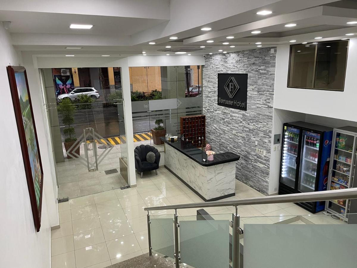Fortune Hotel Гуаякиль Экстерьер фото